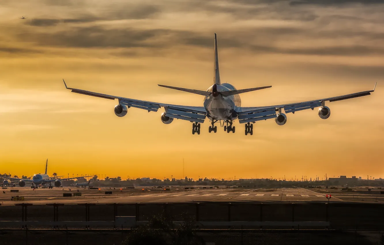 Photo wallpaper 747, British Airways, Harbor International Airport, Phoenix Sky