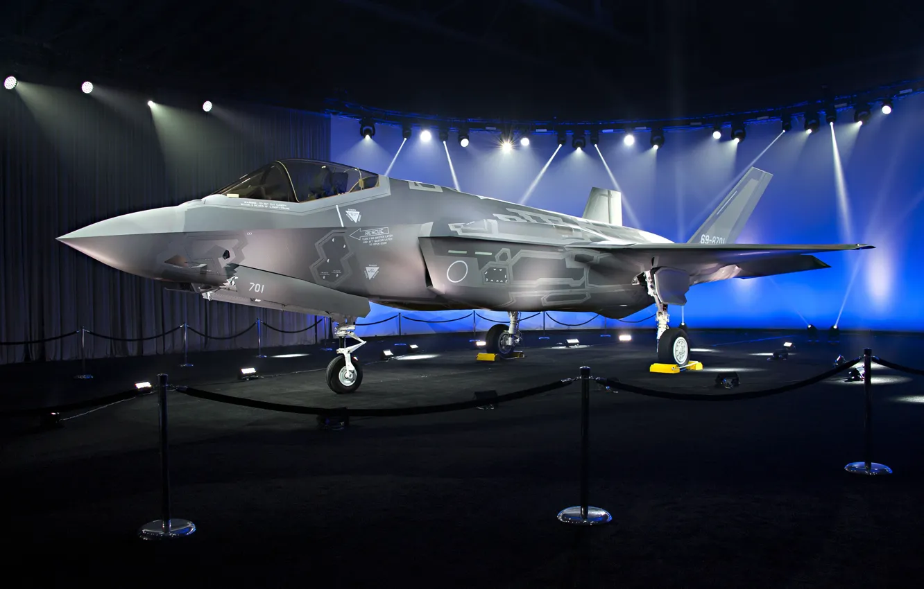 Photo wallpaper fighter, exhibition, bomber, Lightning II, F-35