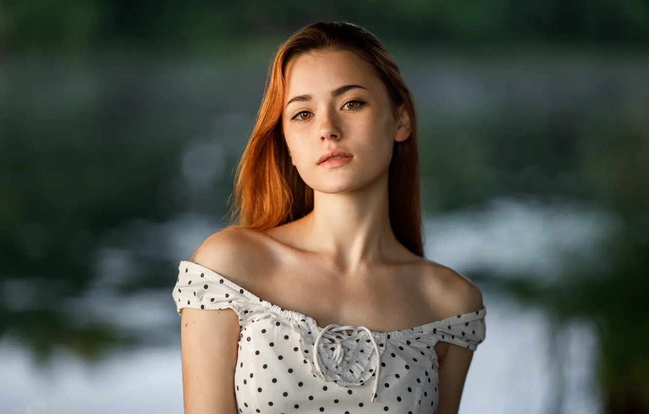 Photo wallpaper look, girl, portrait, neckline, red, shoulders, Sergey Sergeev