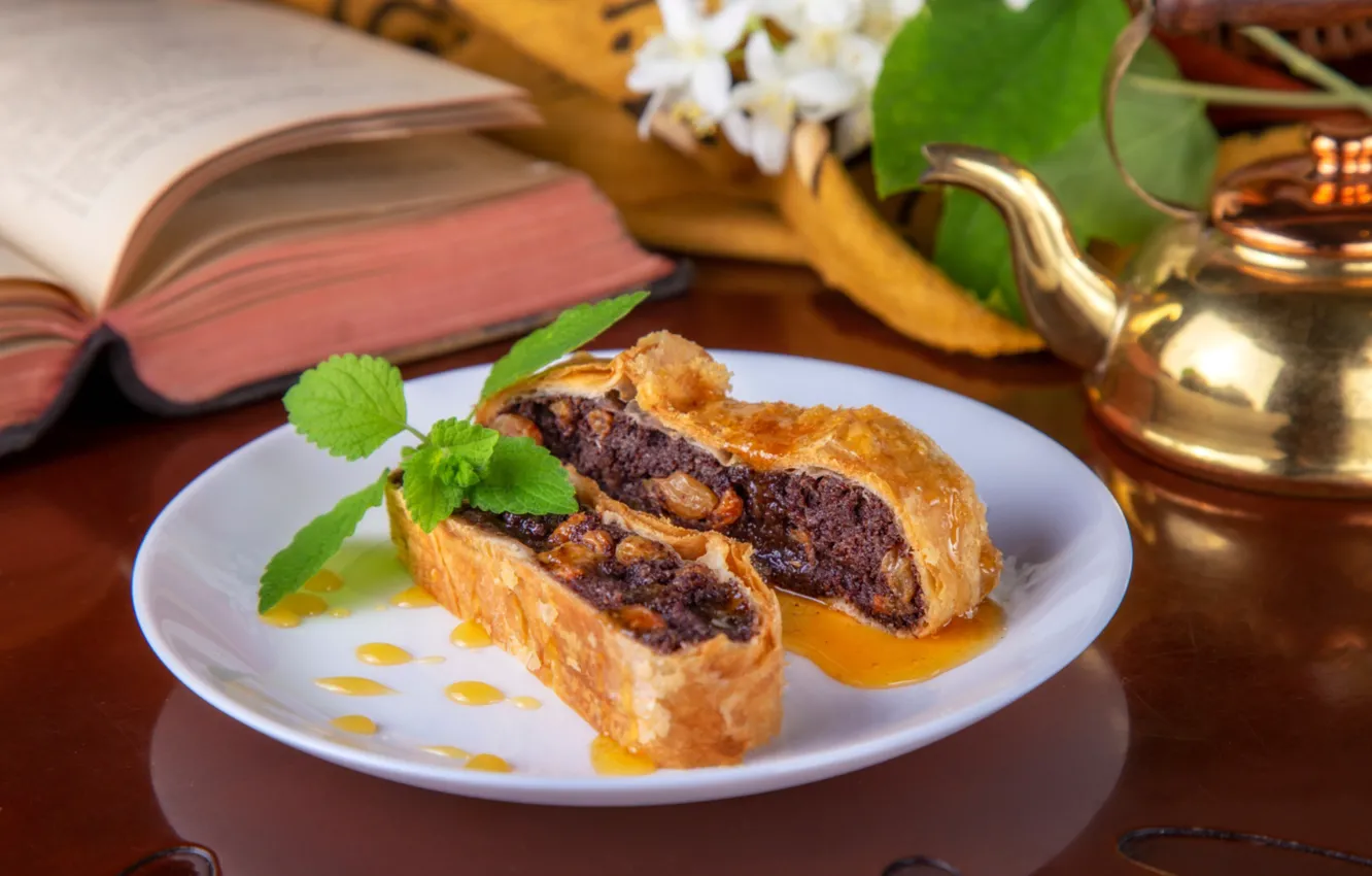 Photo wallpaper kettle, book, mint, filling, strudel