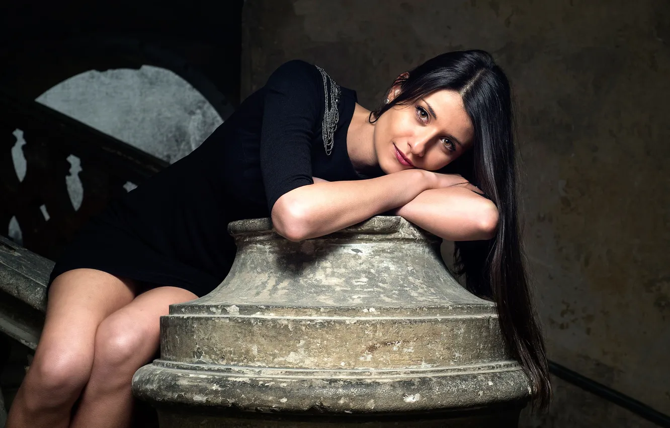 Photo wallpaper smile, legs, brown-eyed beauty, Adeline