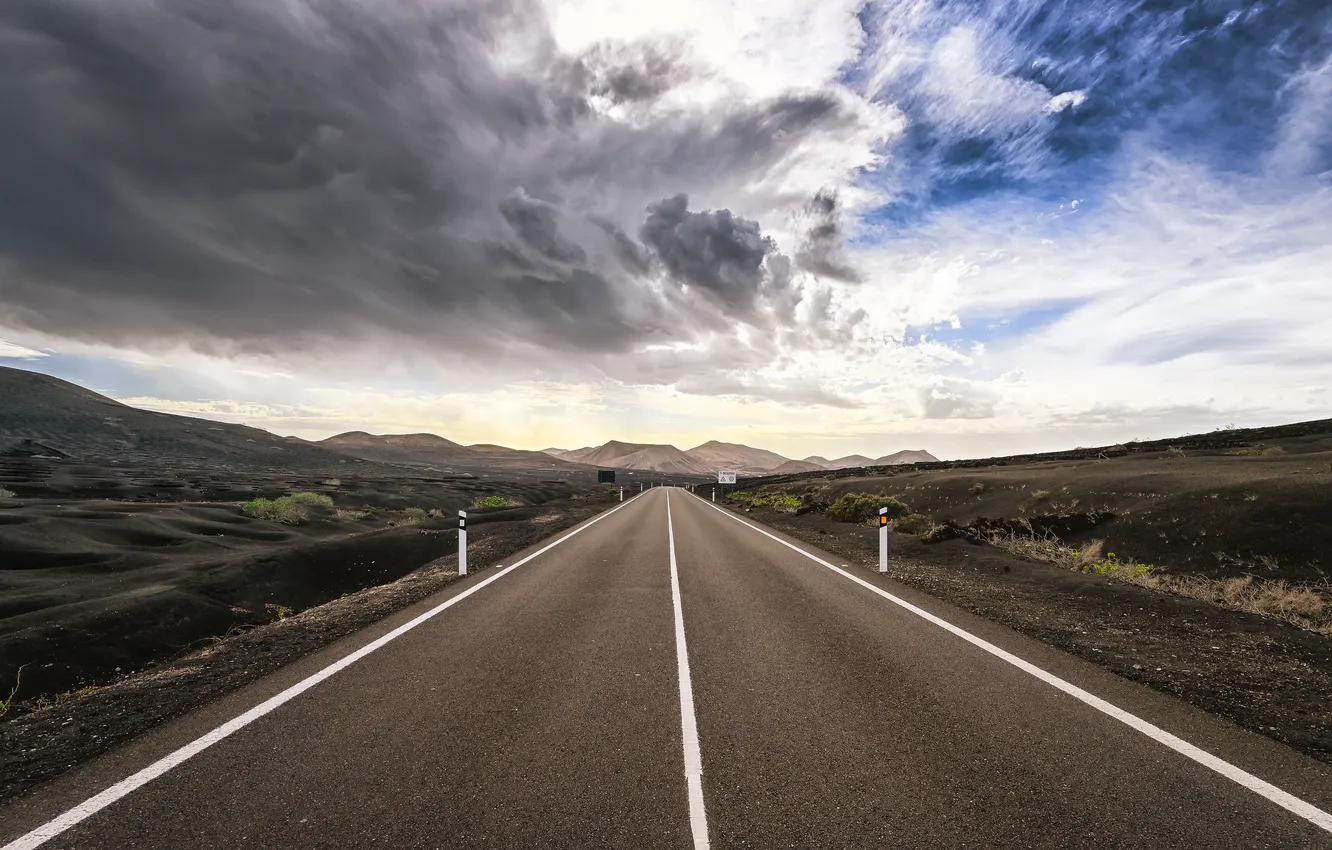 Photo wallpaper road, the sky, perspective