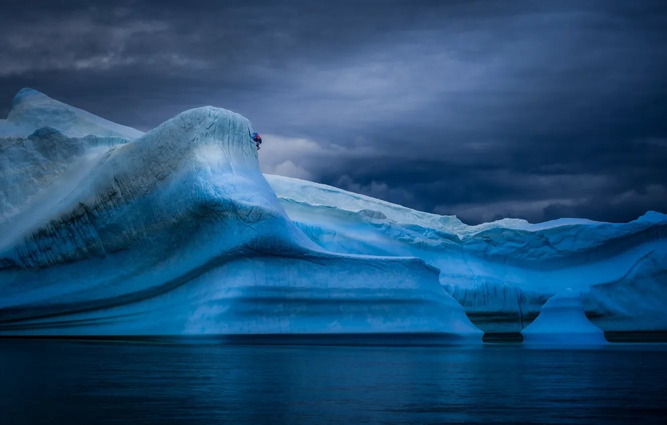 Photo wallpaper Greenland, Iceberg, Climper