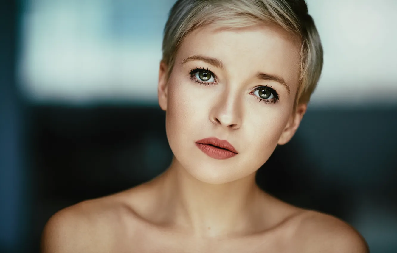 Photo wallpaper girl, green eyes, photo, photographer, short hair, model, lips, face