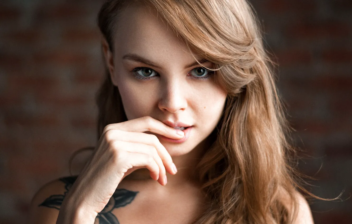 Photo wallpaper look, face, model, hands, tattoo, Anastasia Shcheglova, Anastasia Shcheglova, Max Pyzhik