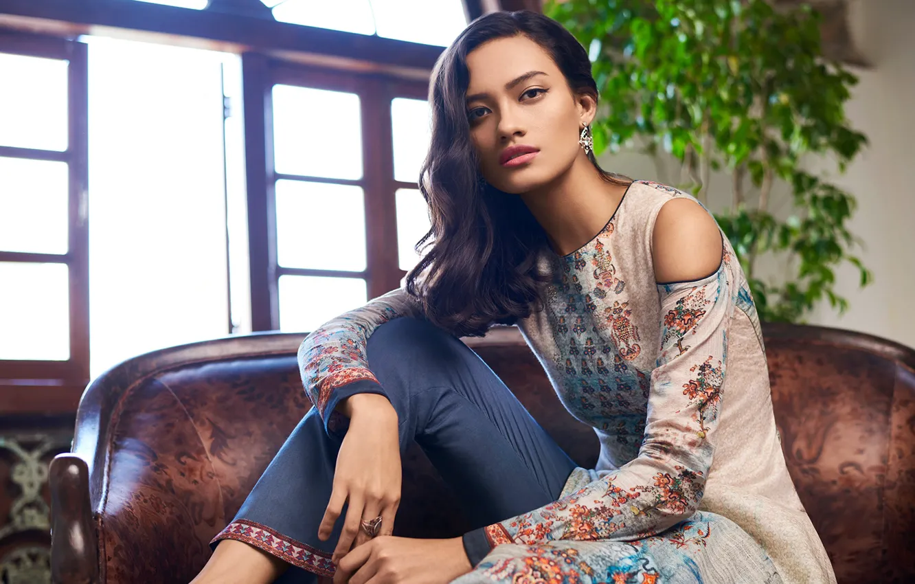 Photo wallpaper girl, fashion, beautiful, figure, model, beauty, pose, cute