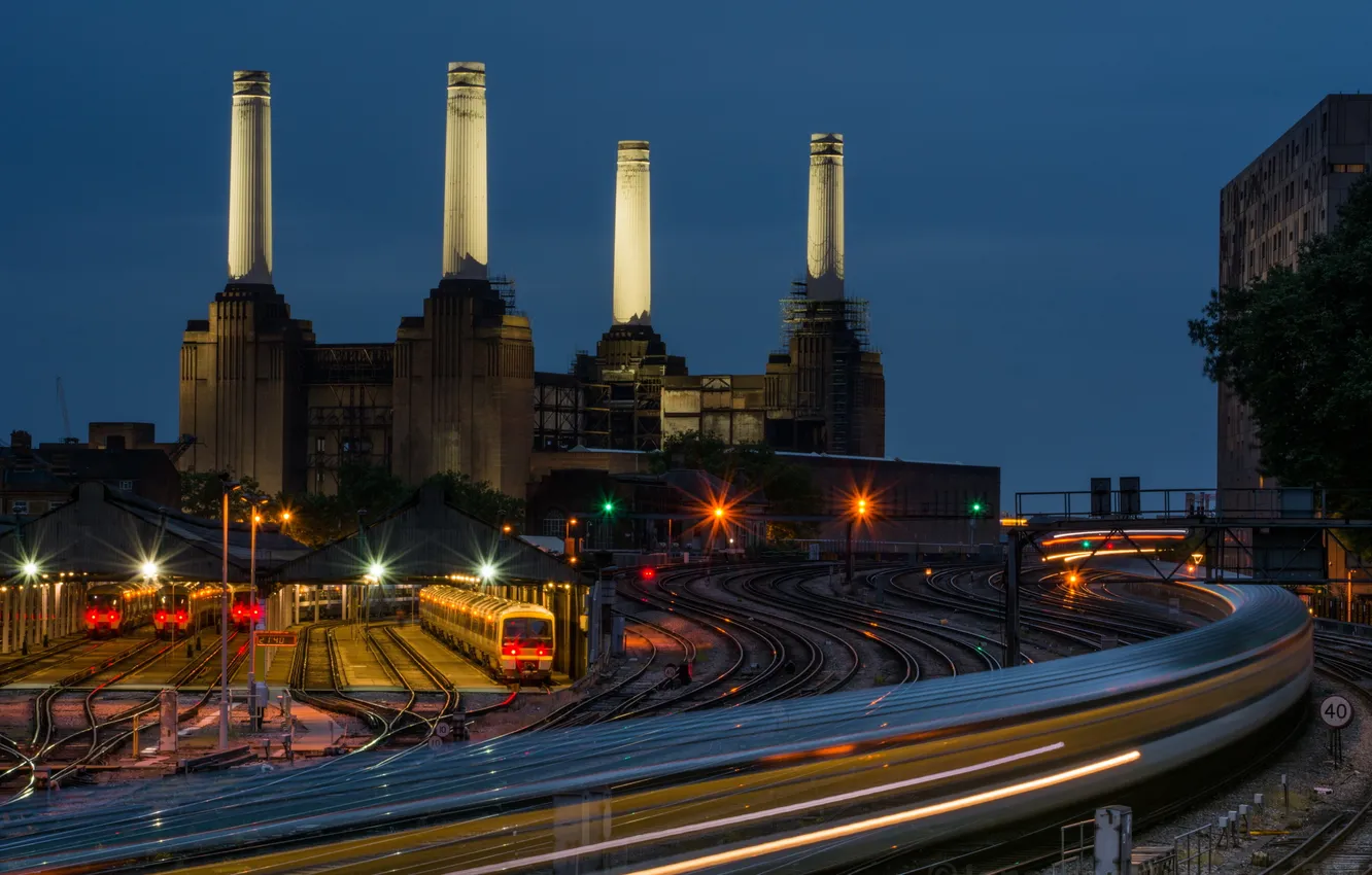 Photo wallpaper night, the city, station, railroad