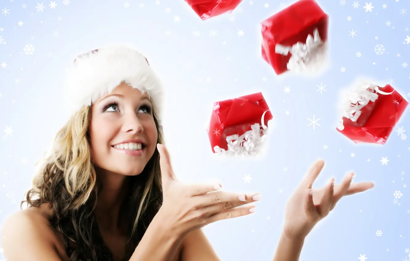 Photo wallpaper girl, smile, mood, holiday, gift, new year, New Year, juggling