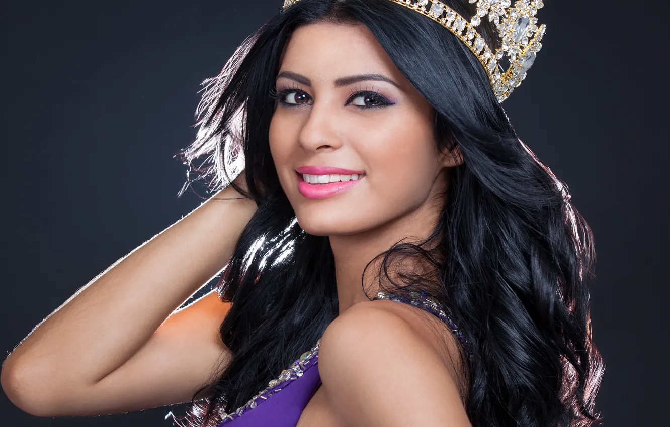 Photo wallpaper look, pose, smile, background, portrait, crown, makeup, brunette