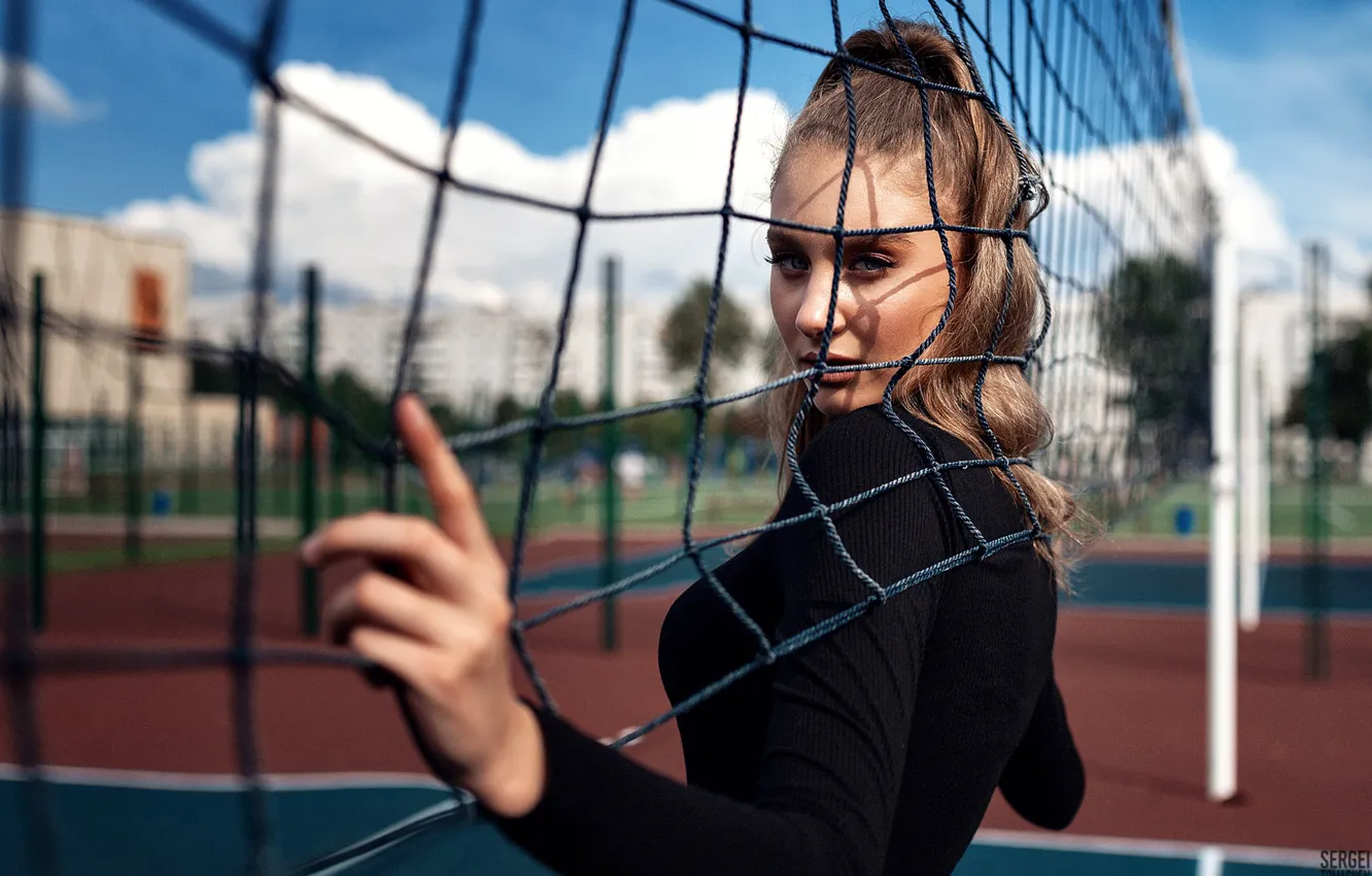 Photo wallpaper look, the sun, pose, mesh, model, portrait, hands, makeup