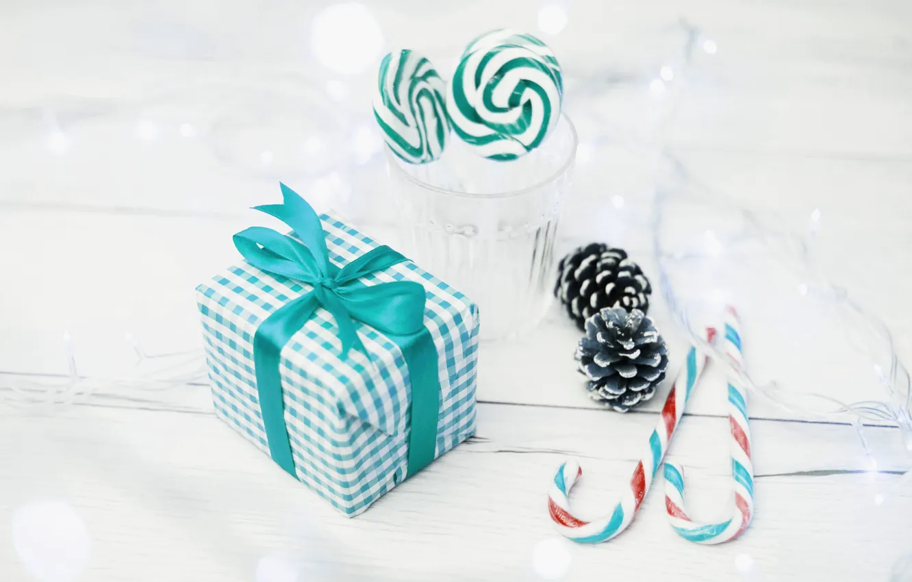 Photo wallpaper holiday, gift, candy, light bulb, decor, new year