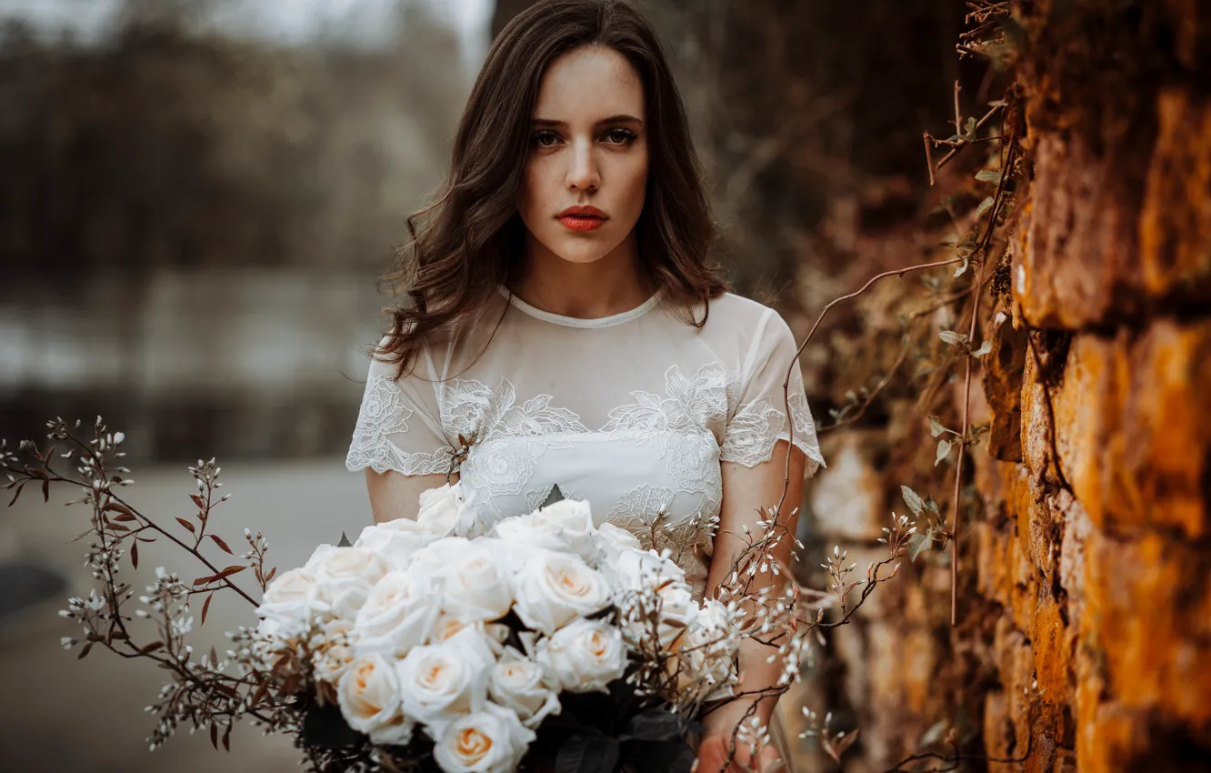 Photo wallpaper look, roses, girl, bouquet, face, beauty, hair