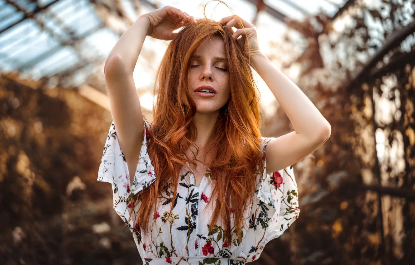 Photo wallpaper face, pose, model, makeup, dress, hairstyle, freckles, redhead