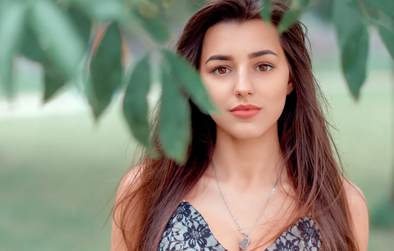 Photo wallpaper greens, leaves, background, portrait, makeup, dress, hairstyle, brown hair
