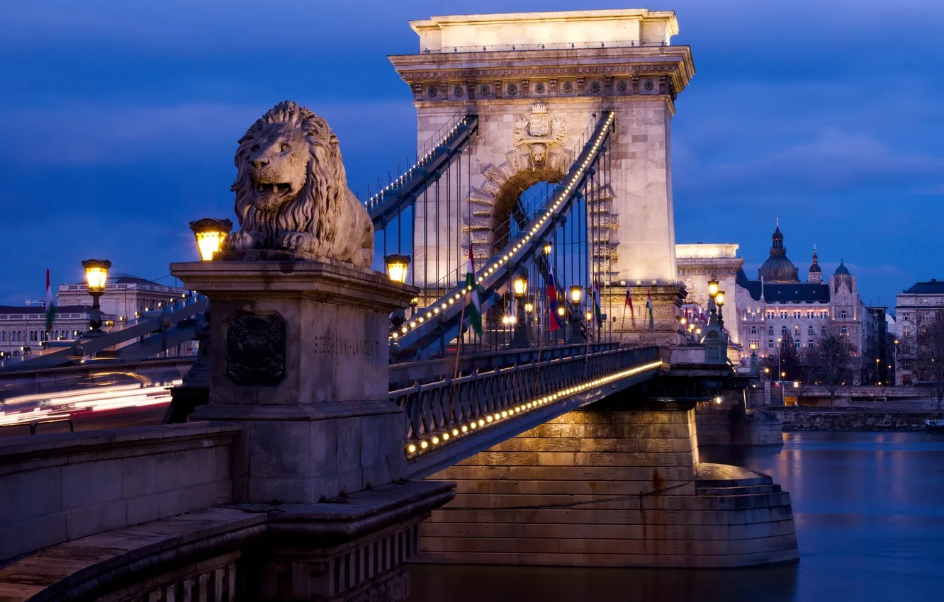 Photo wallpaper the city, river, the evening, lighting, lights, architecture, lions, sculpture