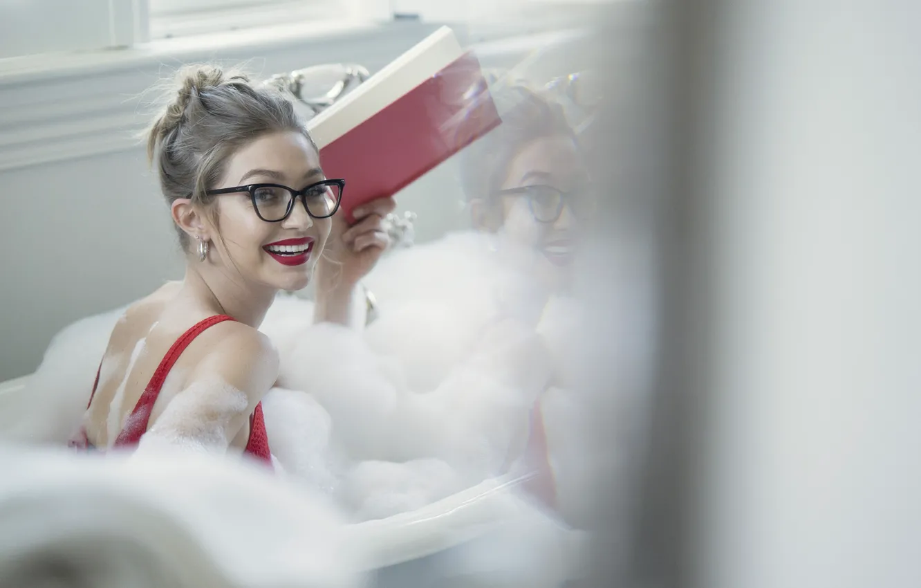 Photo wallpaper foam, girl, smile, glasses, bath, Vogue, Gigi Hadid