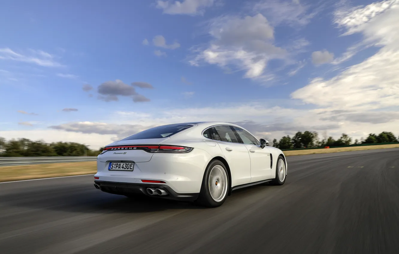 Photo wallpaper Porsche, Panamera, on the track, 2021, Panamera 4S E-Hybrid