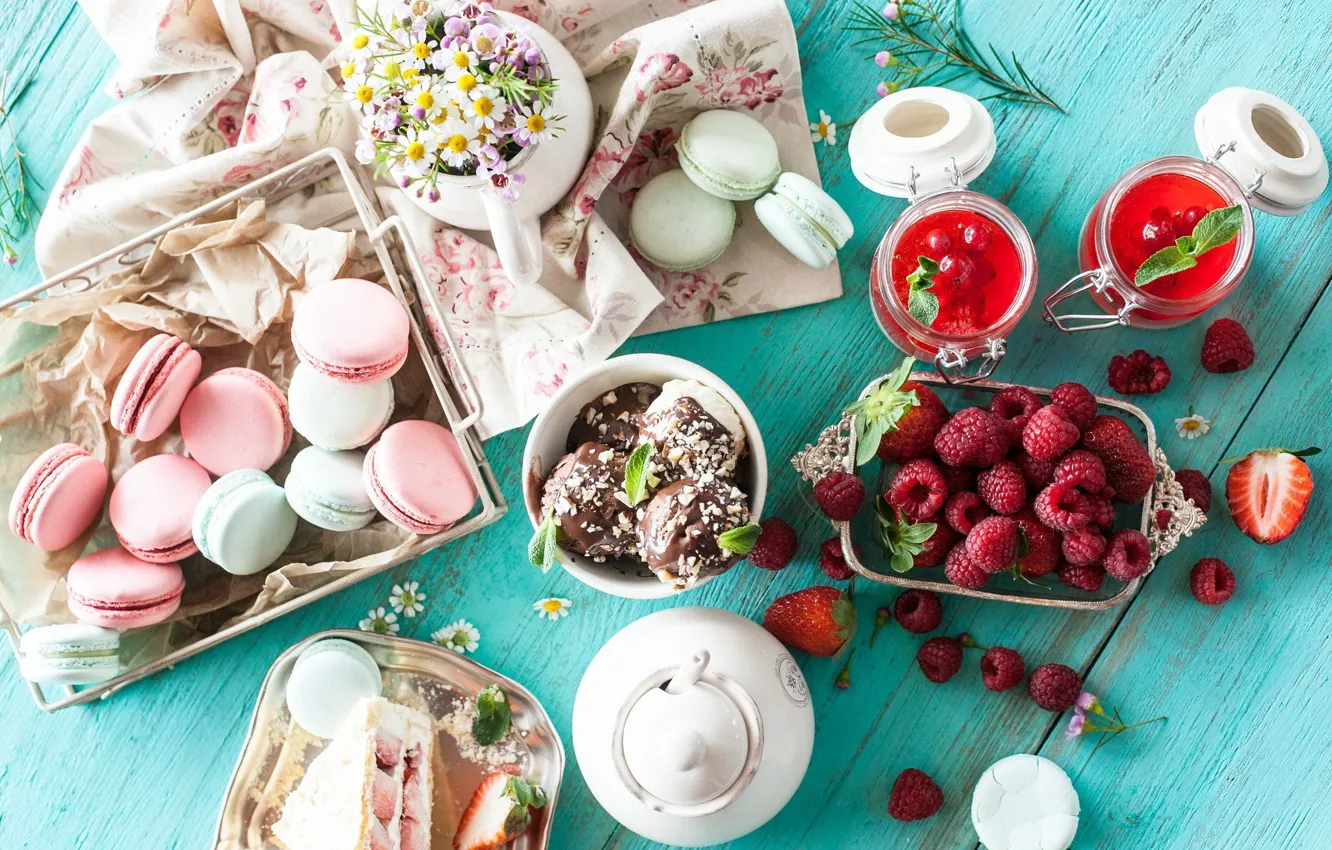 Photo wallpaper berries, raspberry, chocolate, chamomile, cookies, ice cream, cake, dessert