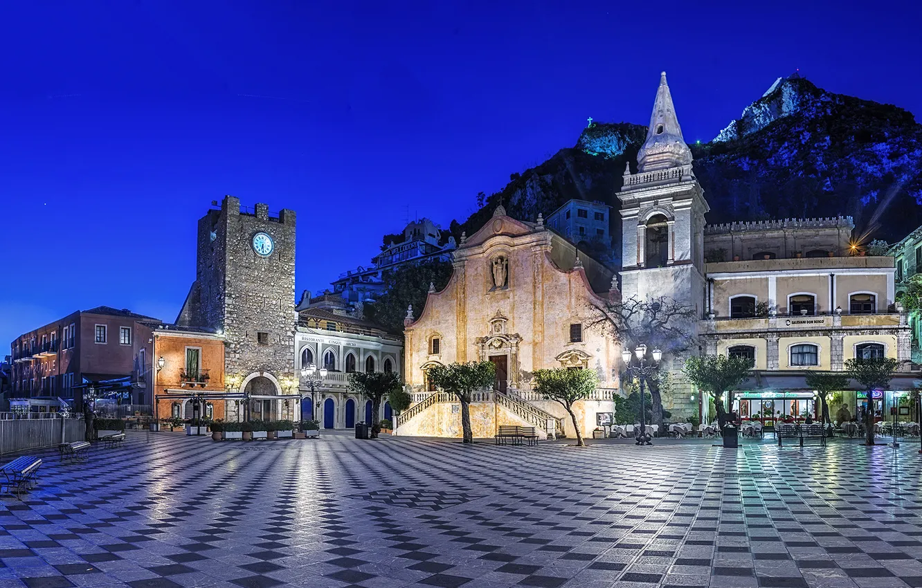 Photo wallpaper night, lights, tower, mountain, area, lights, Italy, Sicily