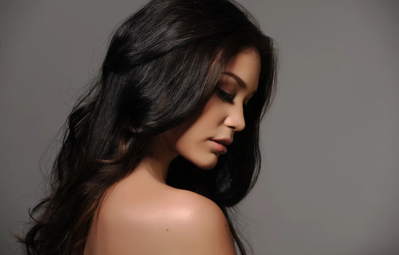 Photo wallpaper girl, face, background, model, hair, lips