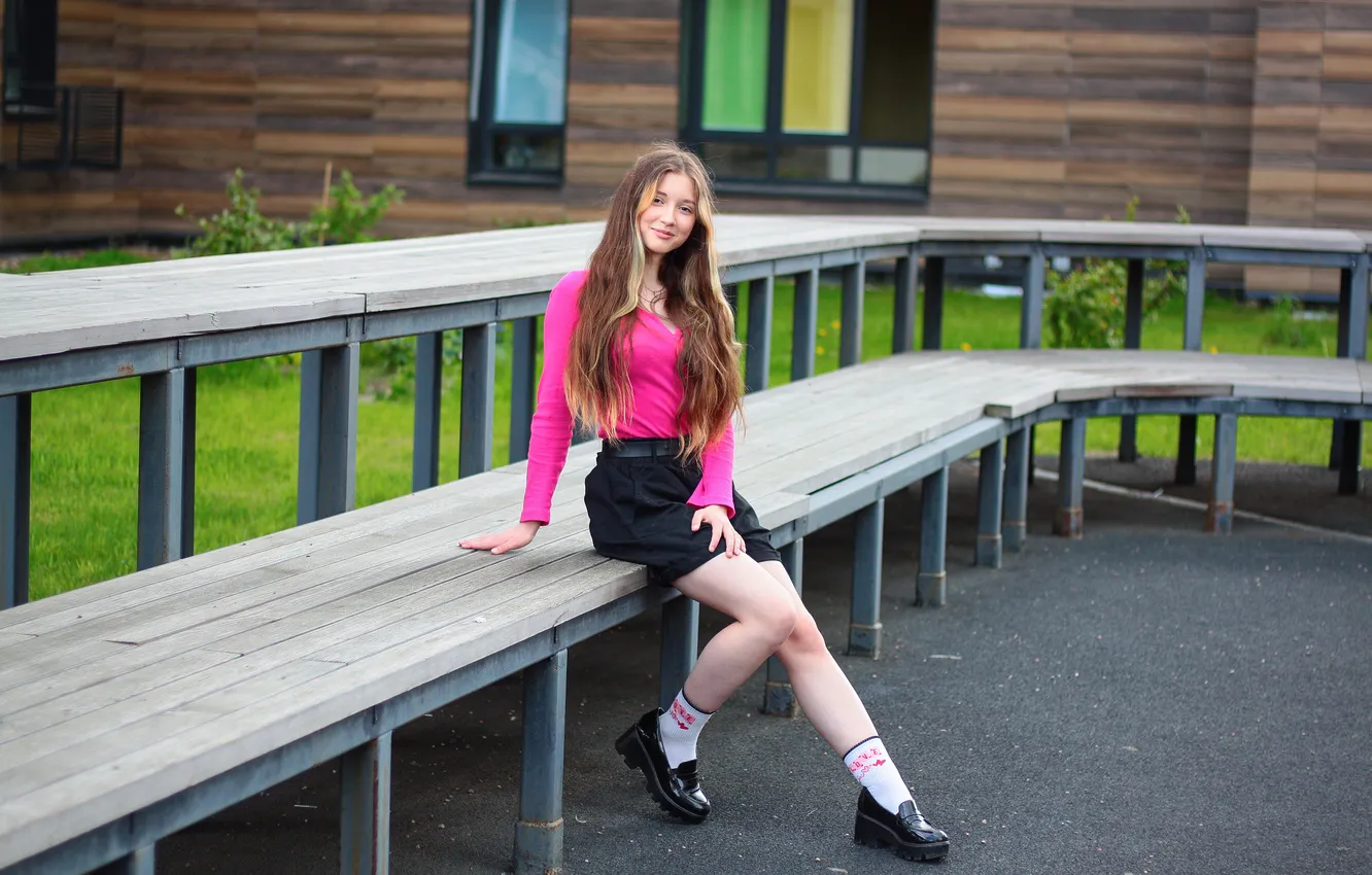 Photo wallpaper girl, shorts, model, pretty, cute, long-haired