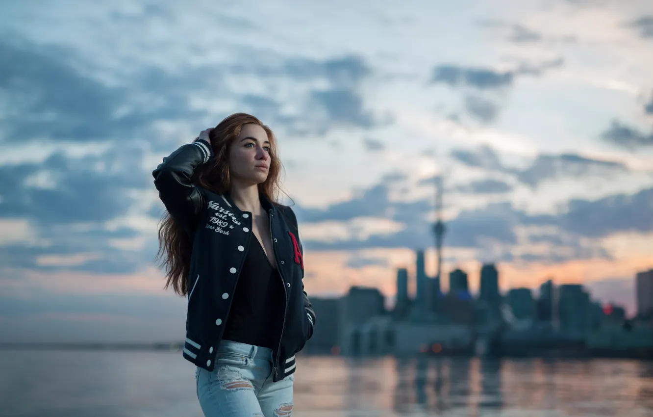 Photo wallpaper girl, the city, jeans, jacket