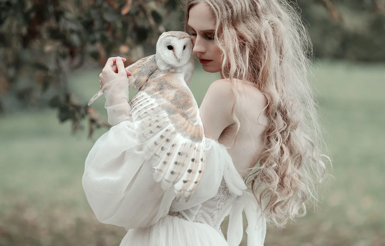 Photo wallpaper girl, pose, owl, bird, blonde, Jovana Rikala