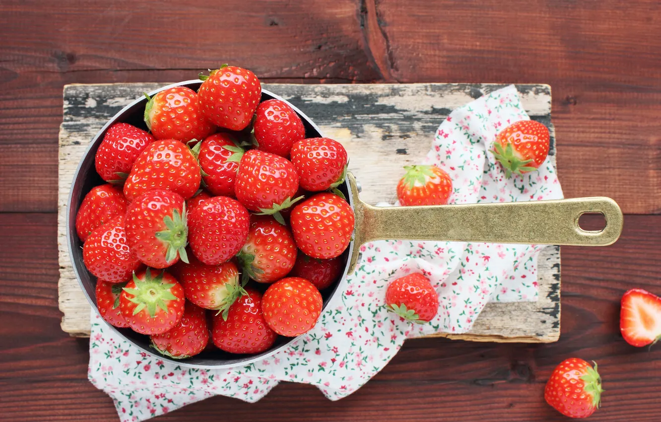 Photo wallpaper berries, strawberry, strawberry, fresh berries