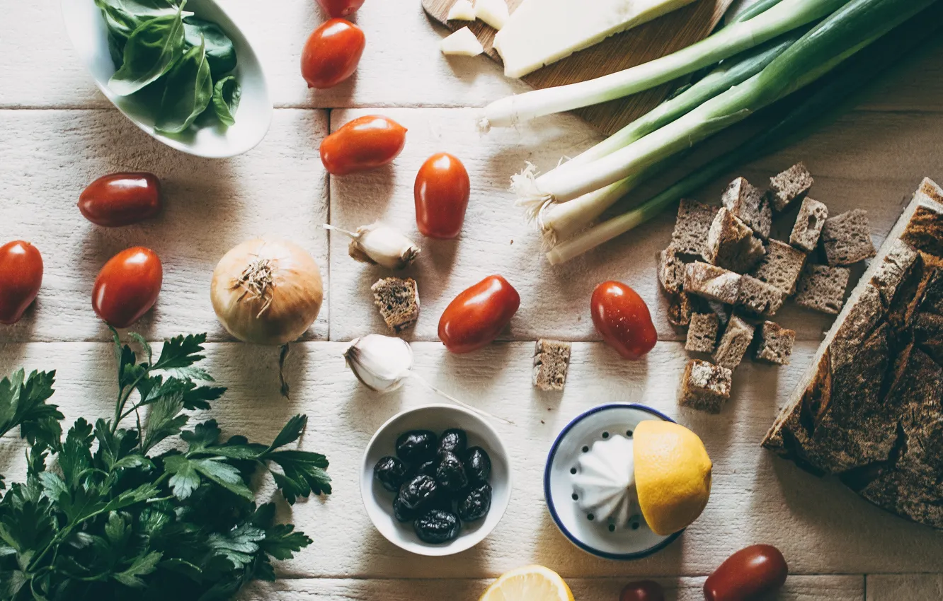 Photo wallpaper lemon, bow, bread, vegetables, tomatoes, parsley, olives, garlic