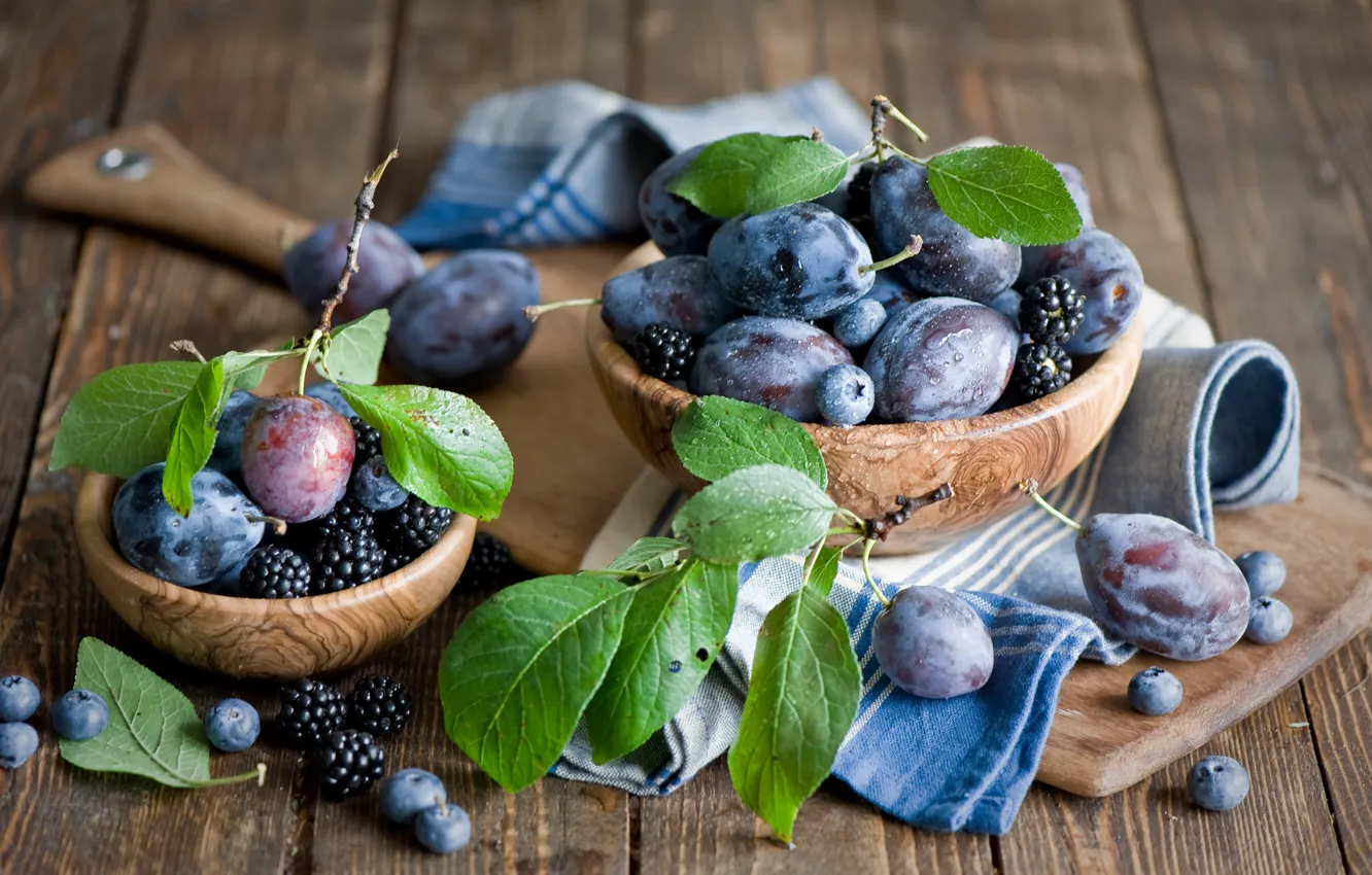 Photo wallpaper leaves, berries, blueberries, dishes, Board, fruit, still life, plum