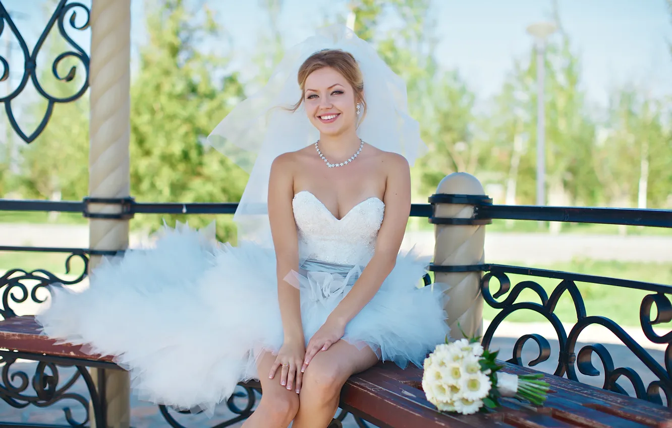 Photo wallpaper girl, happiness, smile, bouquet, beauty, sitting, the bride