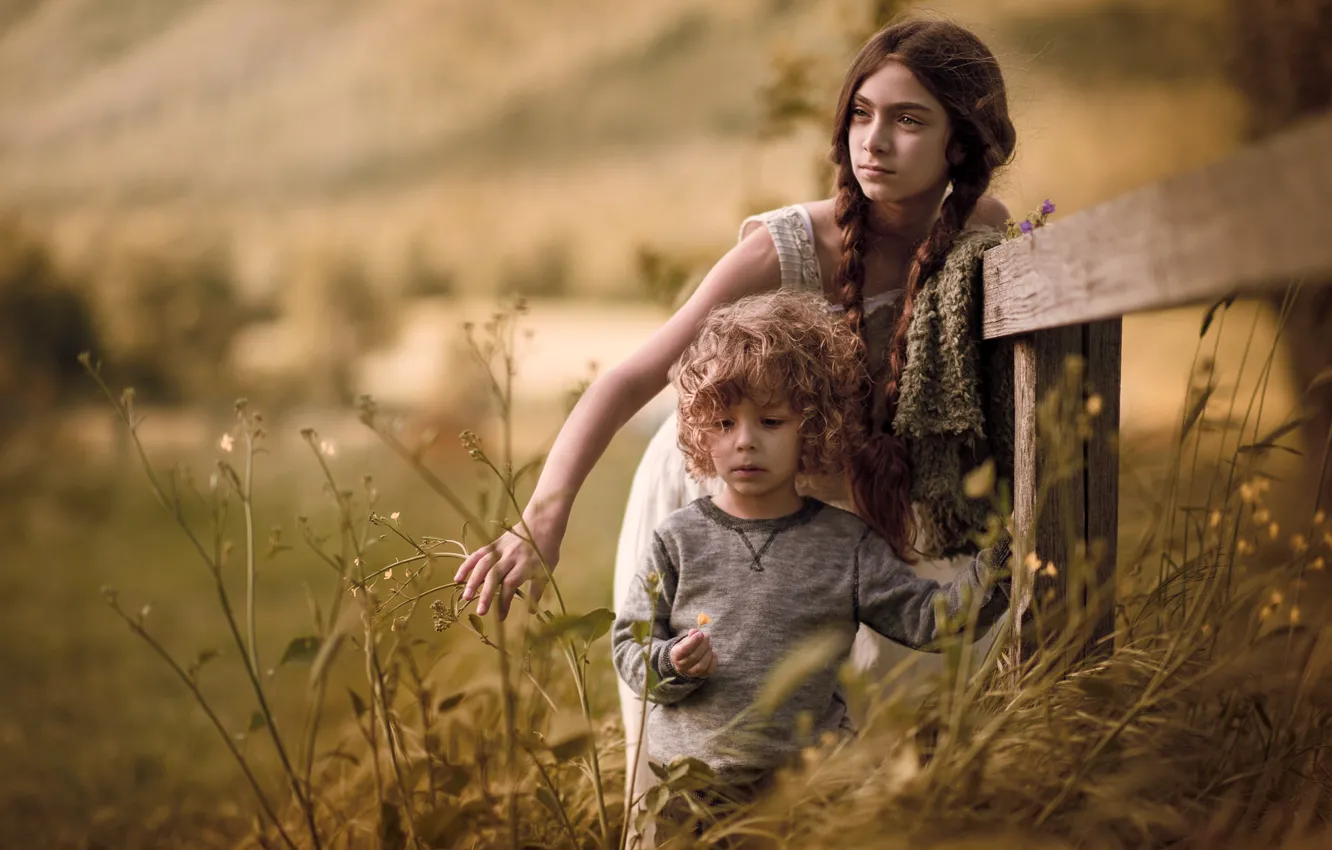 Photo wallpaper summer, grass, look, nature, children, childhood, face, mood