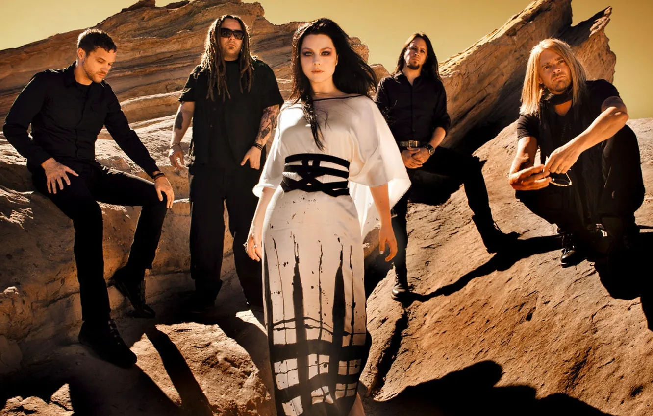 Photo wallpaper rocks, group, Amy Lee, Evanescence