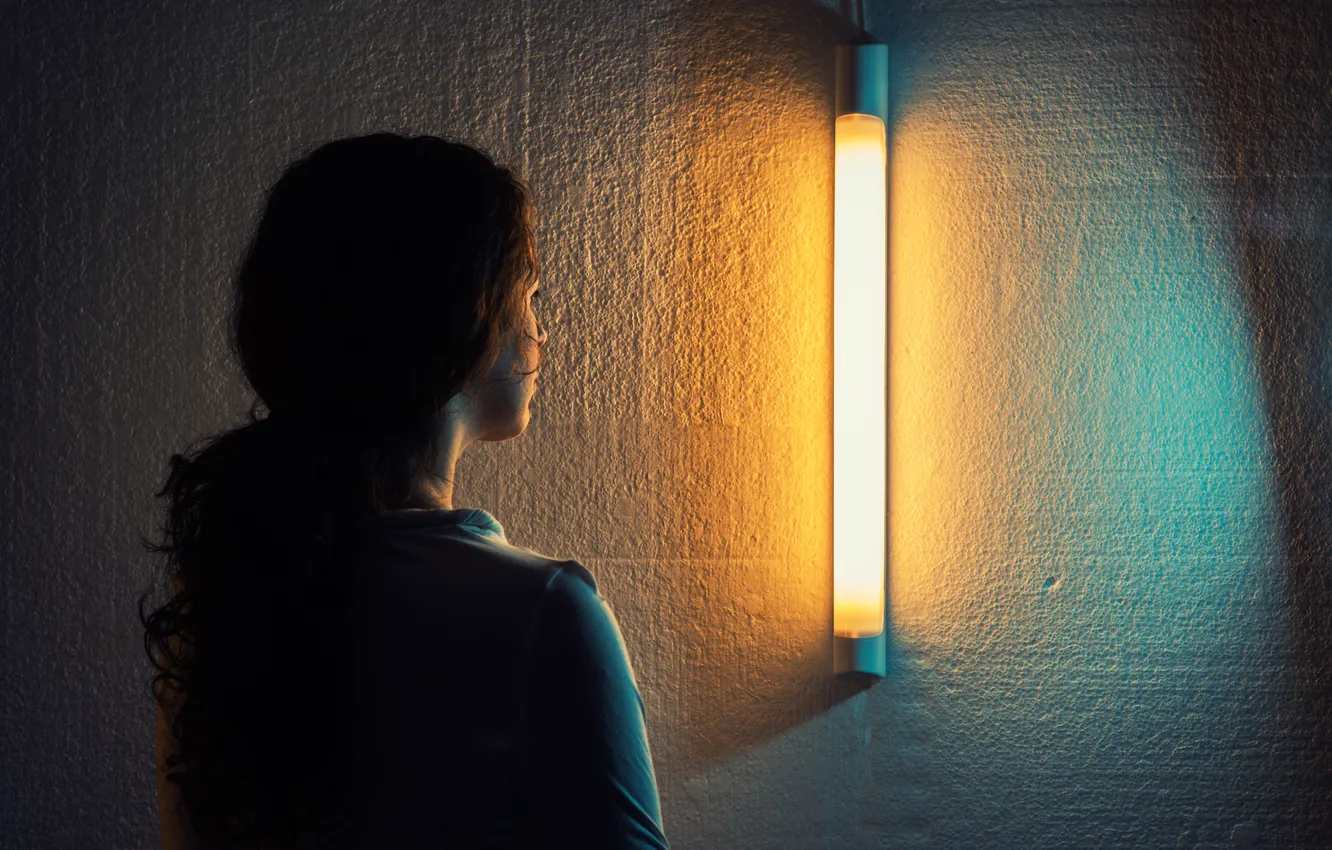 Photo wallpaper light, model, Marina, Portrait in Fluorescence