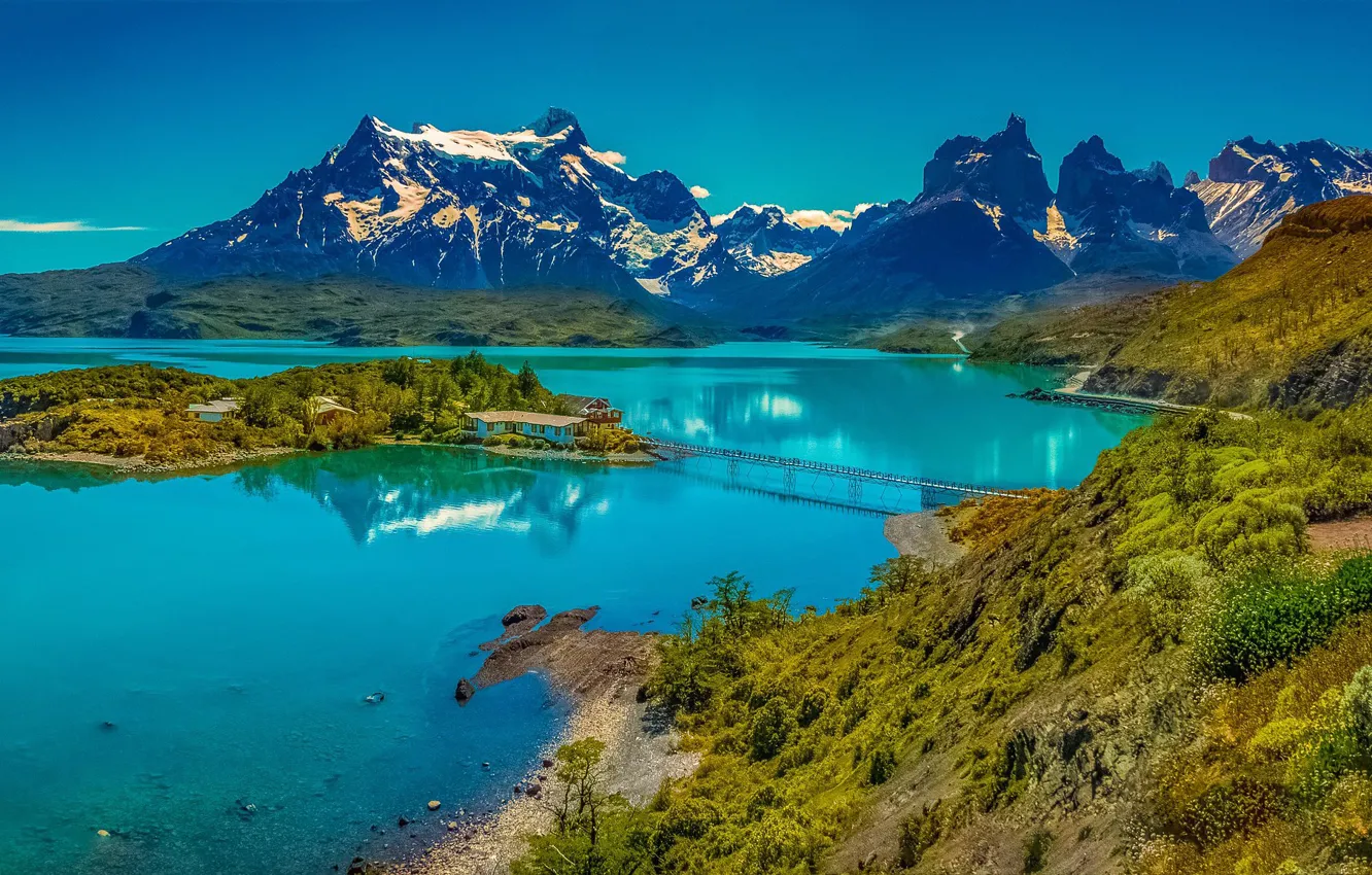 Photo wallpaper mountains, bridge, island, Chile, lake Pehoe