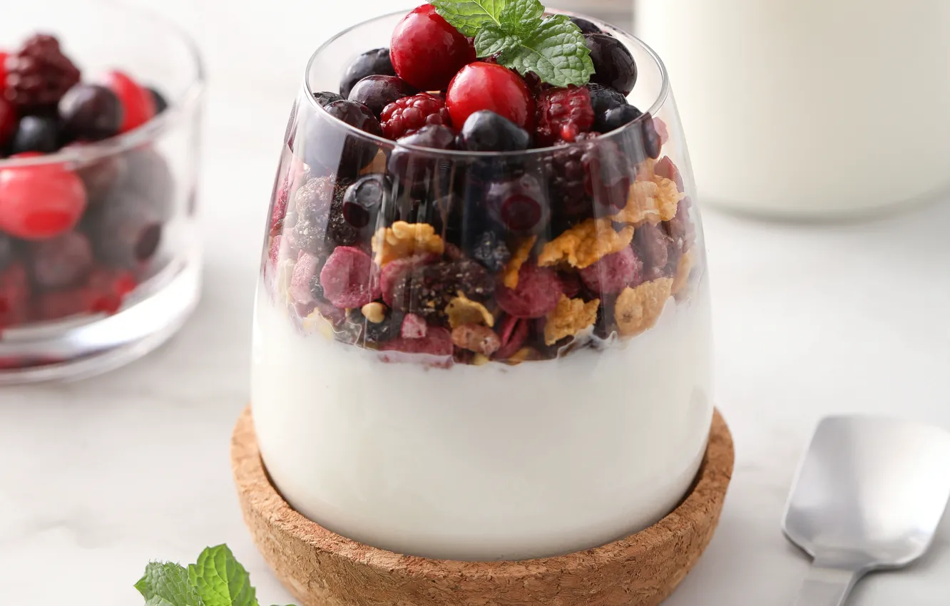 Photo wallpaper berries, muesli, yogurt