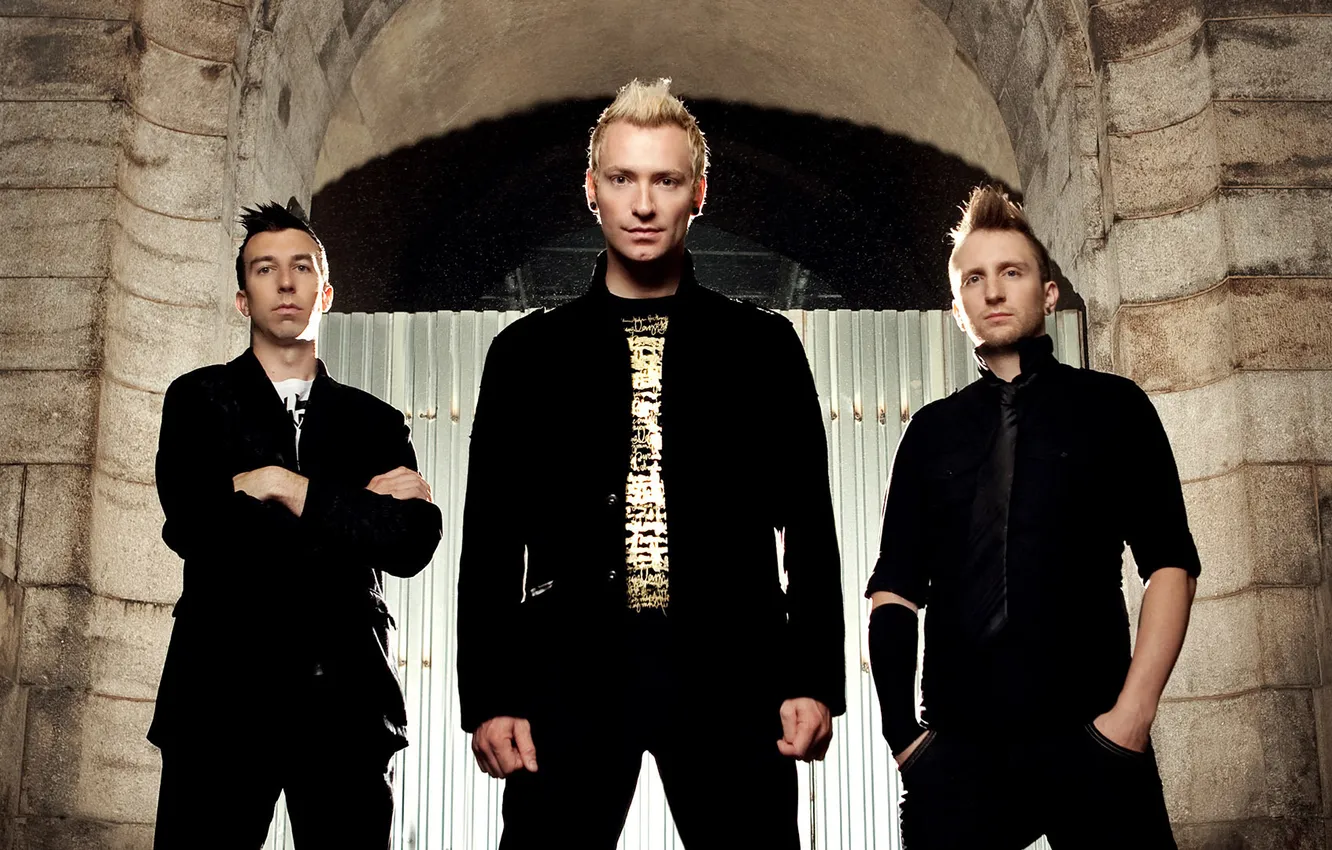 Photo wallpaper alternative rock, Thousand Foot Krutch, TFK, Trevor McNevan