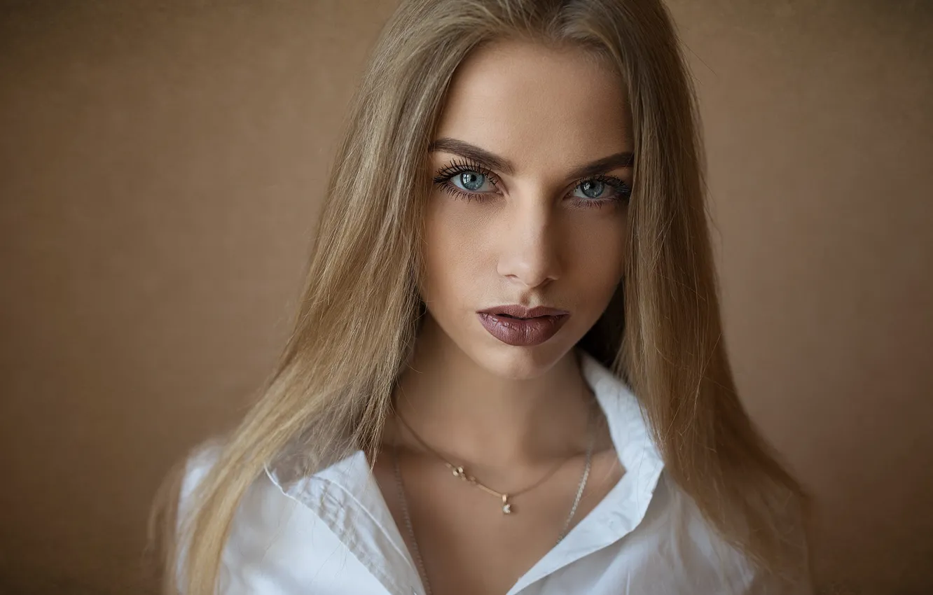 Photo wallpaper portrait, makeup, Karina, retouching, Dmitry Sn