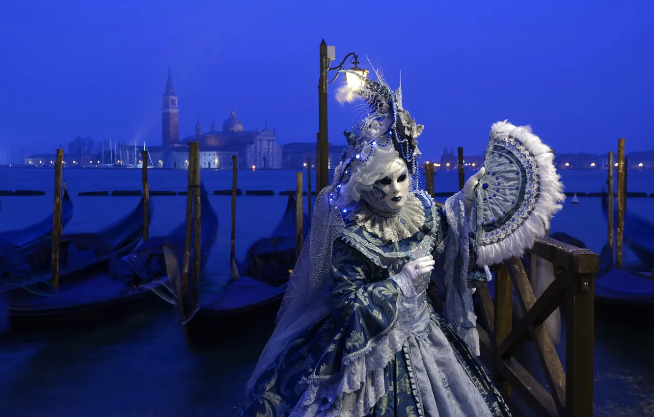 Photo wallpaper the city, Italy, costume, Venice, carnival, masquerade