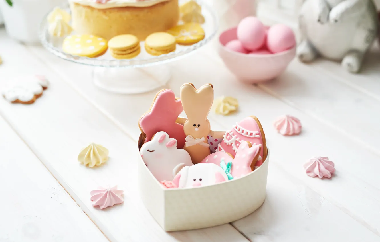 Photo wallpaper holiday, box, cookies, Easter, figures, Yarovoy Aleksandr