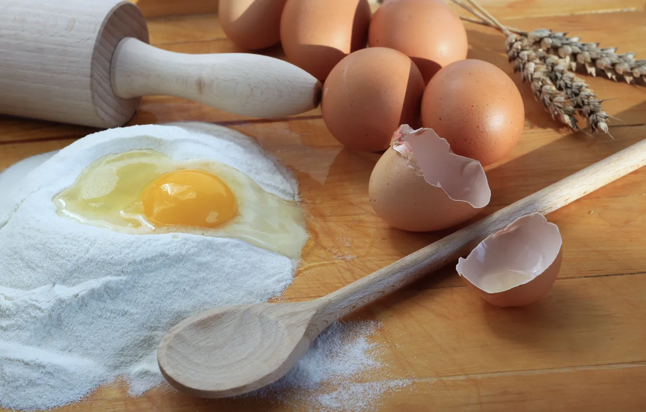 Photo wallpaper table, egg, the yolk, flour, rolling pin, the spatula
