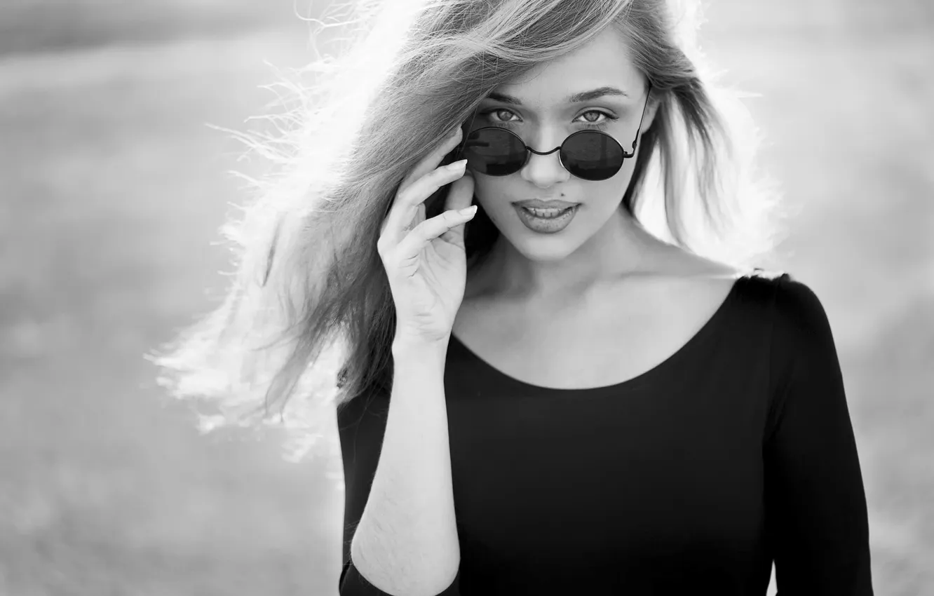 Photo wallpaper look, photo, glasses