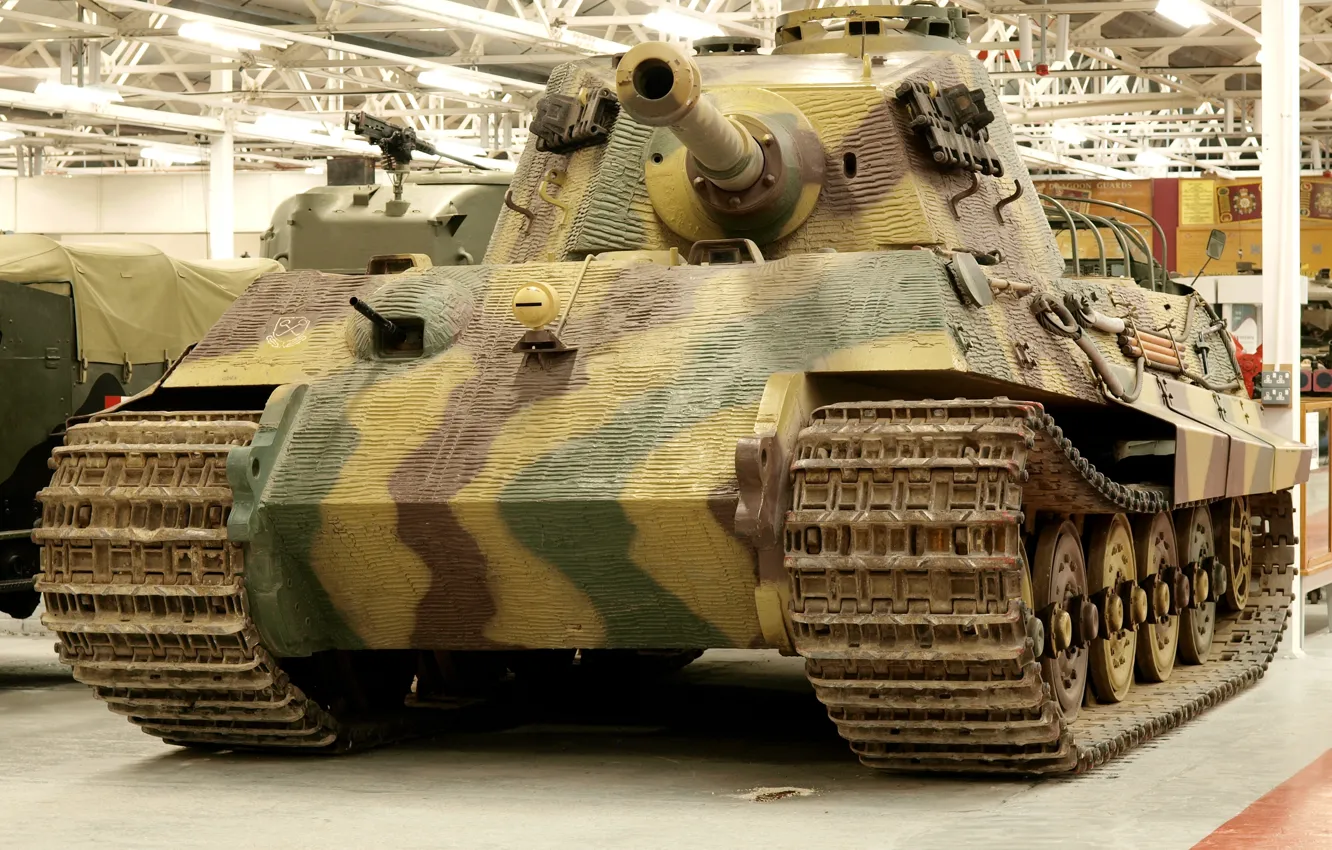 Photo wallpaper Museum, German, heavy, &ampquot;king tiger&ampquot;, танк PzKpfw VI (Tiger II)