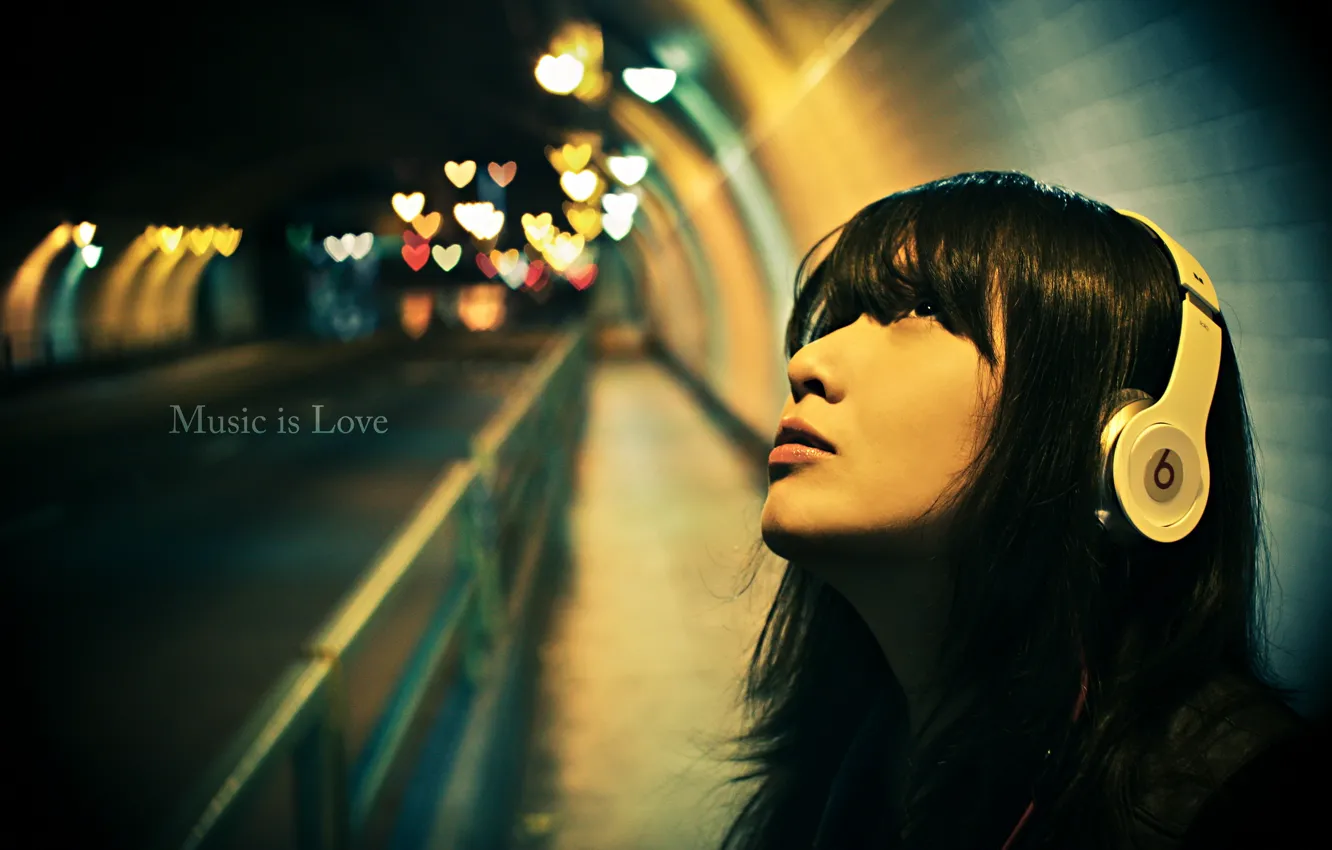 Photo wallpaper girl, music, street, headphones