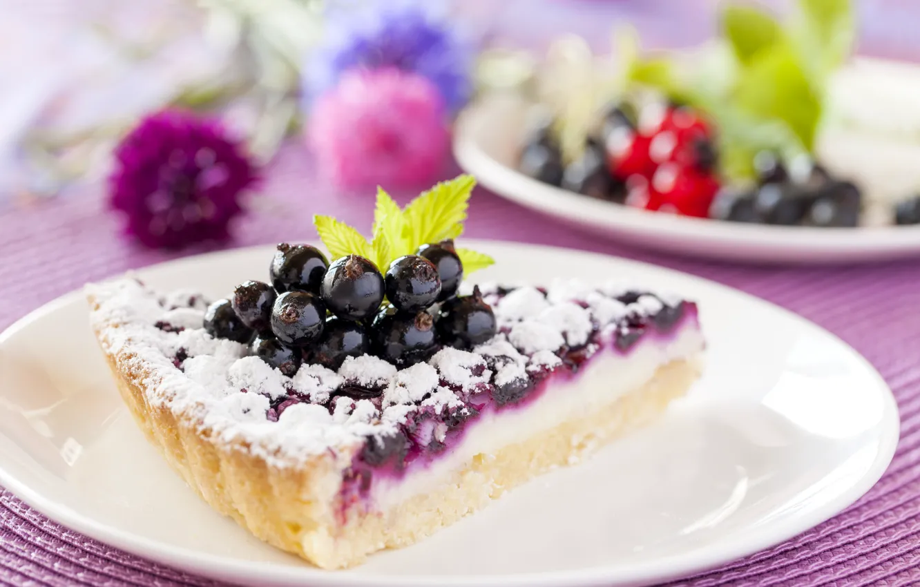 Photo wallpaper berries, pie, dessert, cakes, powdered sugar, filling, black currant