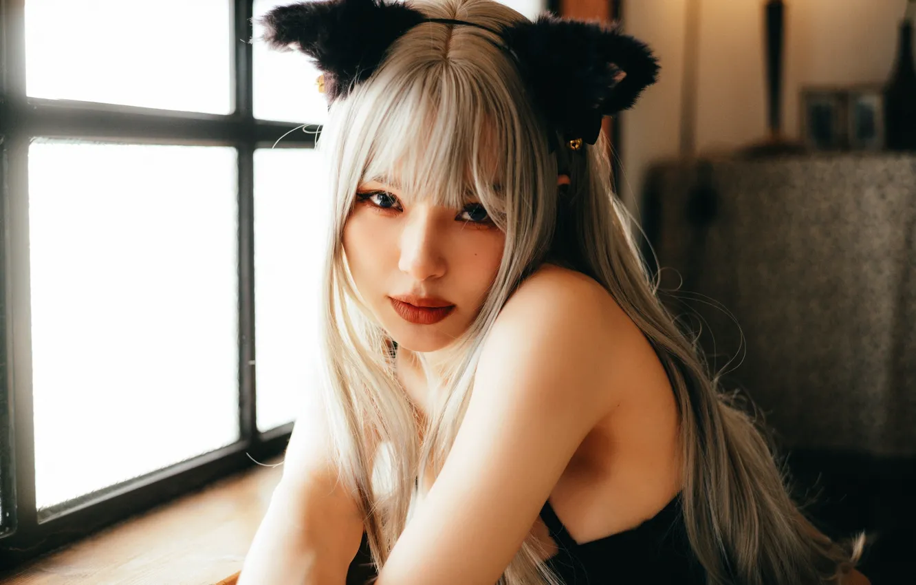 Photo wallpaper girl, makeup, blonde, ears