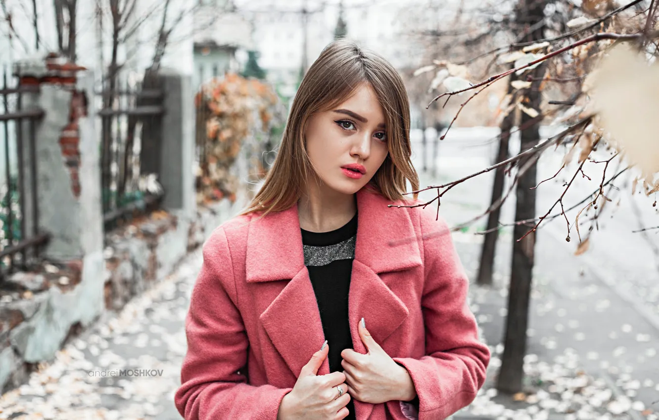 Photo wallpaper look, pose, model, portrait, hands, makeup, hairstyle, brown hair