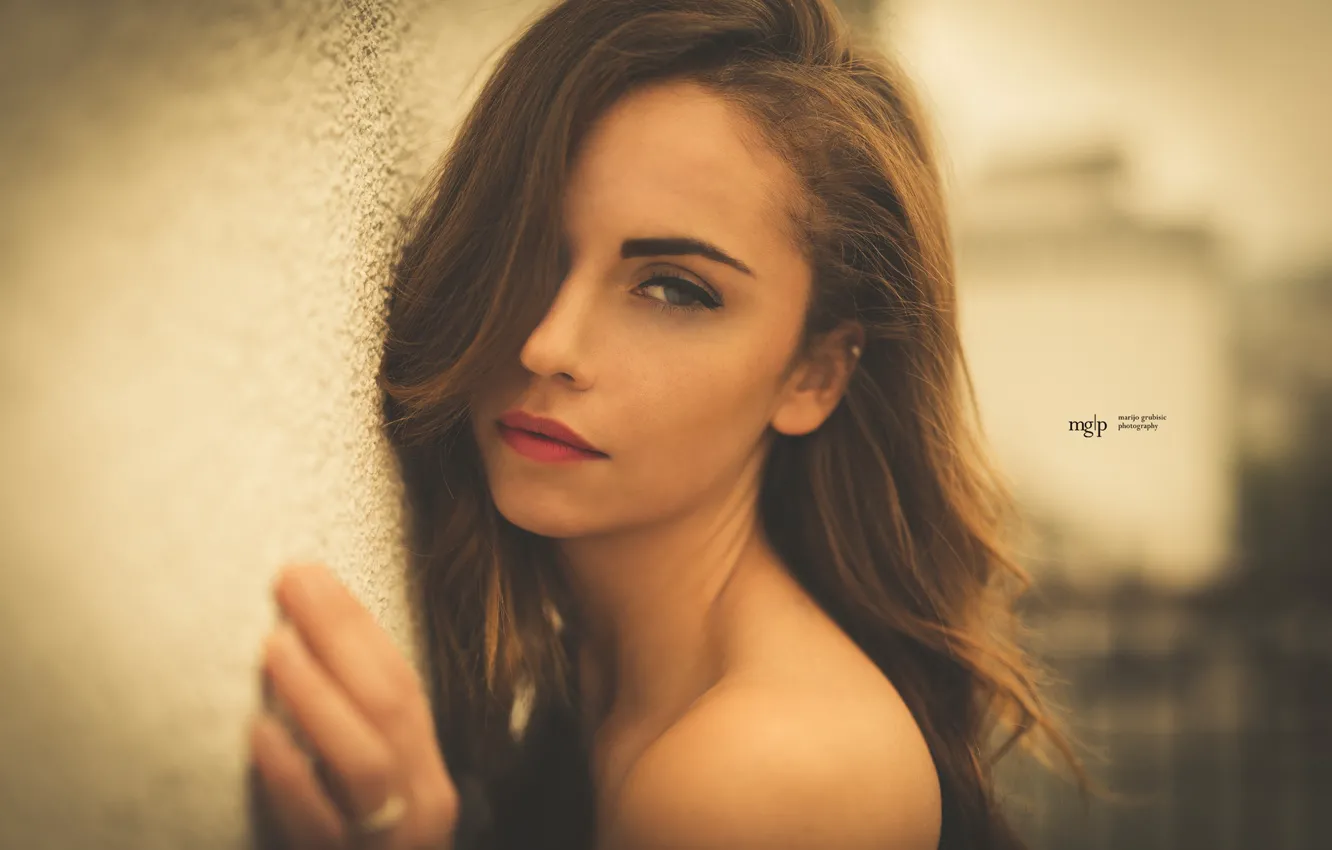 Photo wallpaper look, pose, model, portrait, hands, makeup, hairstyle, brown hair