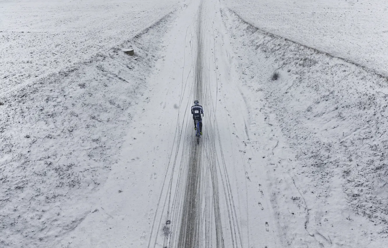 Photo wallpaper road, snow, bike