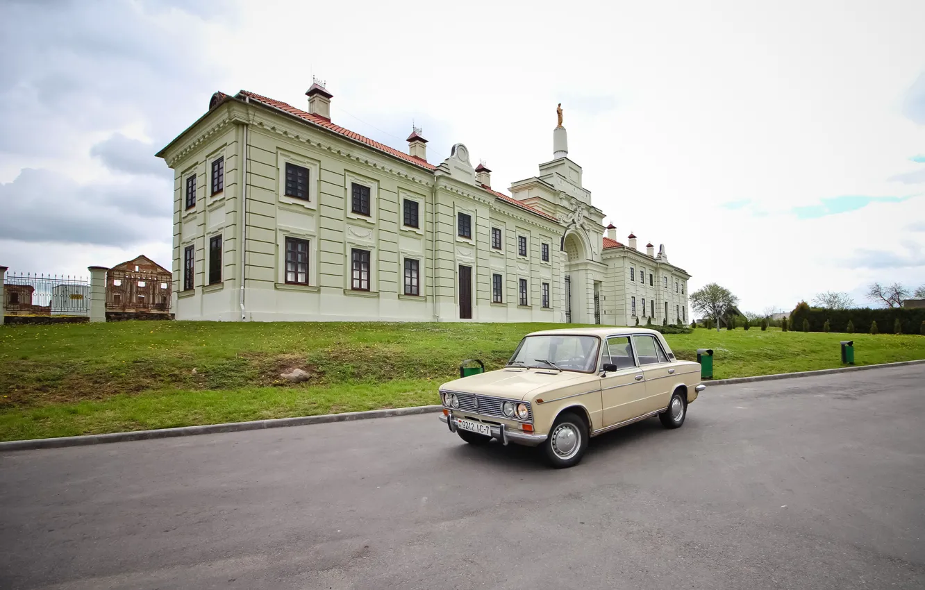 Photo wallpaper USSR, Lada, VAZ-2103, Ruzhany